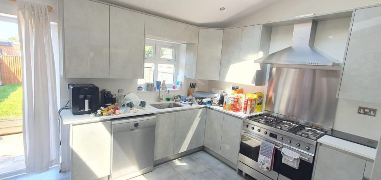 WhatsApp Image 2025 12 15 At 12.35.00 10 768x364